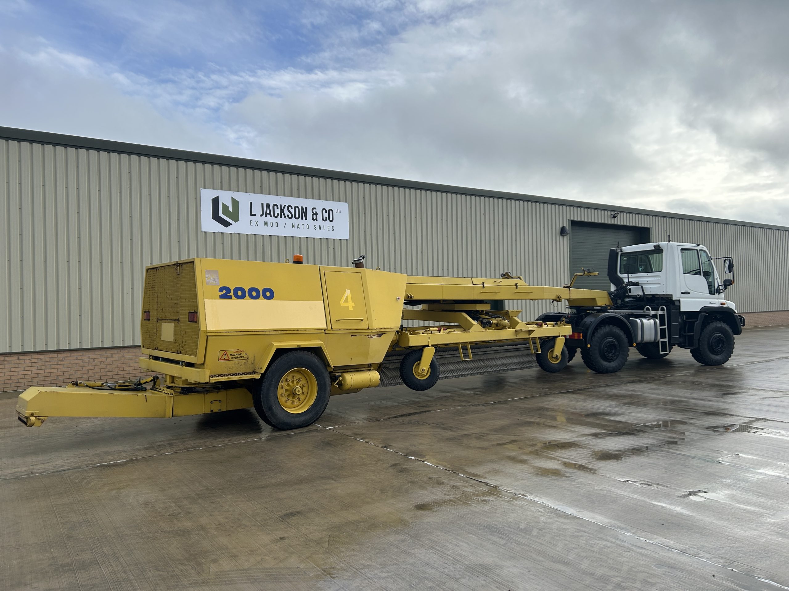 Mercedes Unimog U400 with Danline 2000 Runway Sweepers