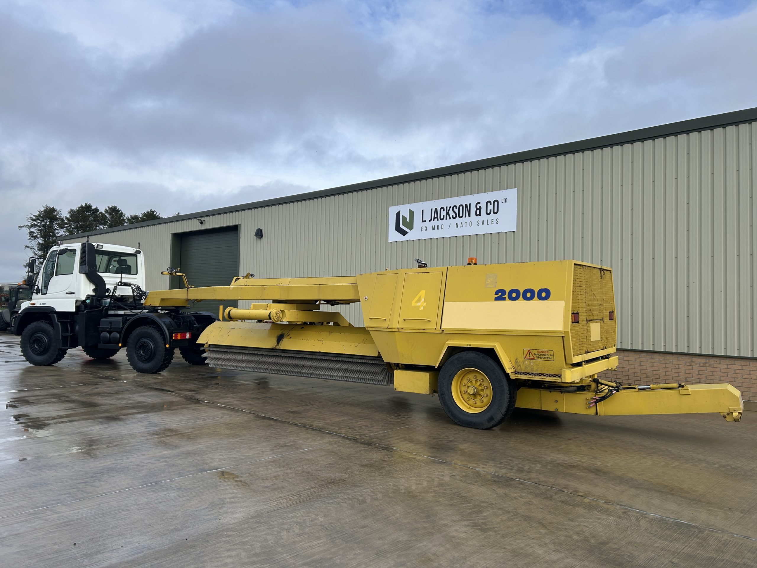 Mercedes Unimog U400 with Danline 2000 Runway Sweepers