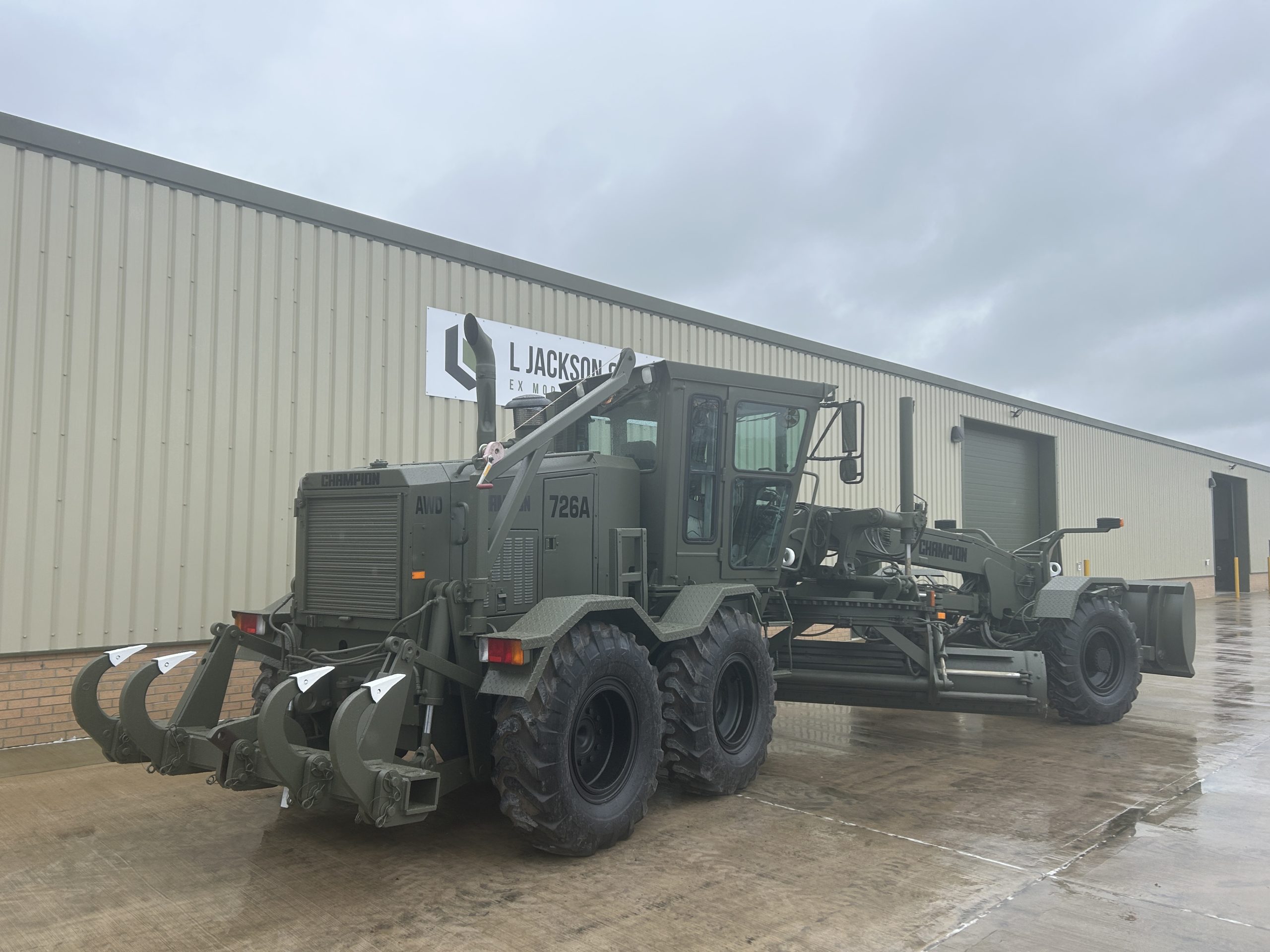Champion 726A VHP 6×6 Grader
