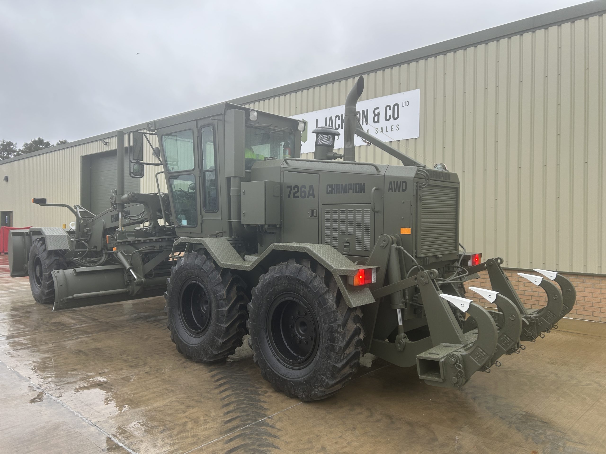 Champion 726A VHP 6×6 Grader