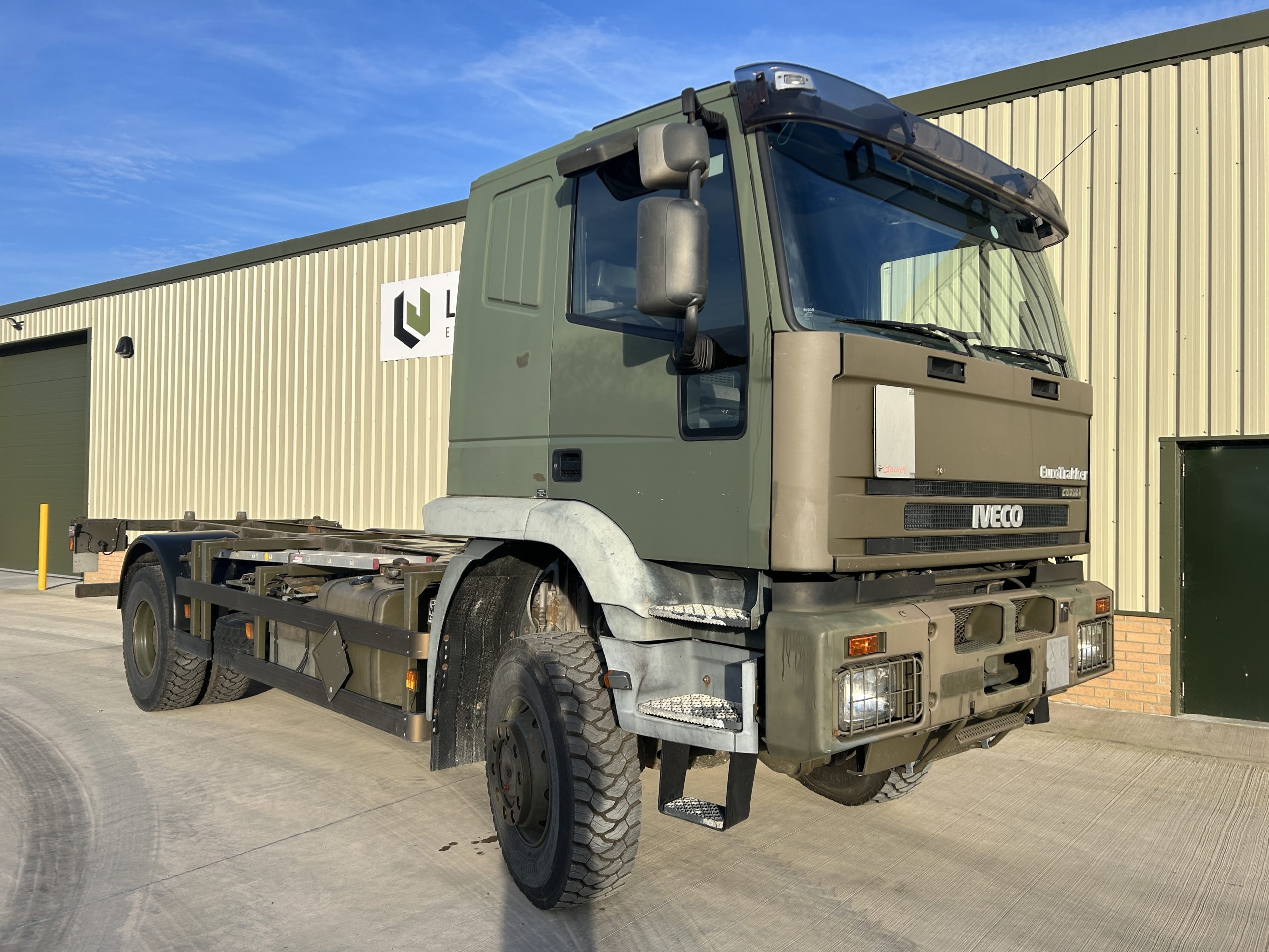 Iveco Eurotrakker 190E35 4×4 Cargo Truck