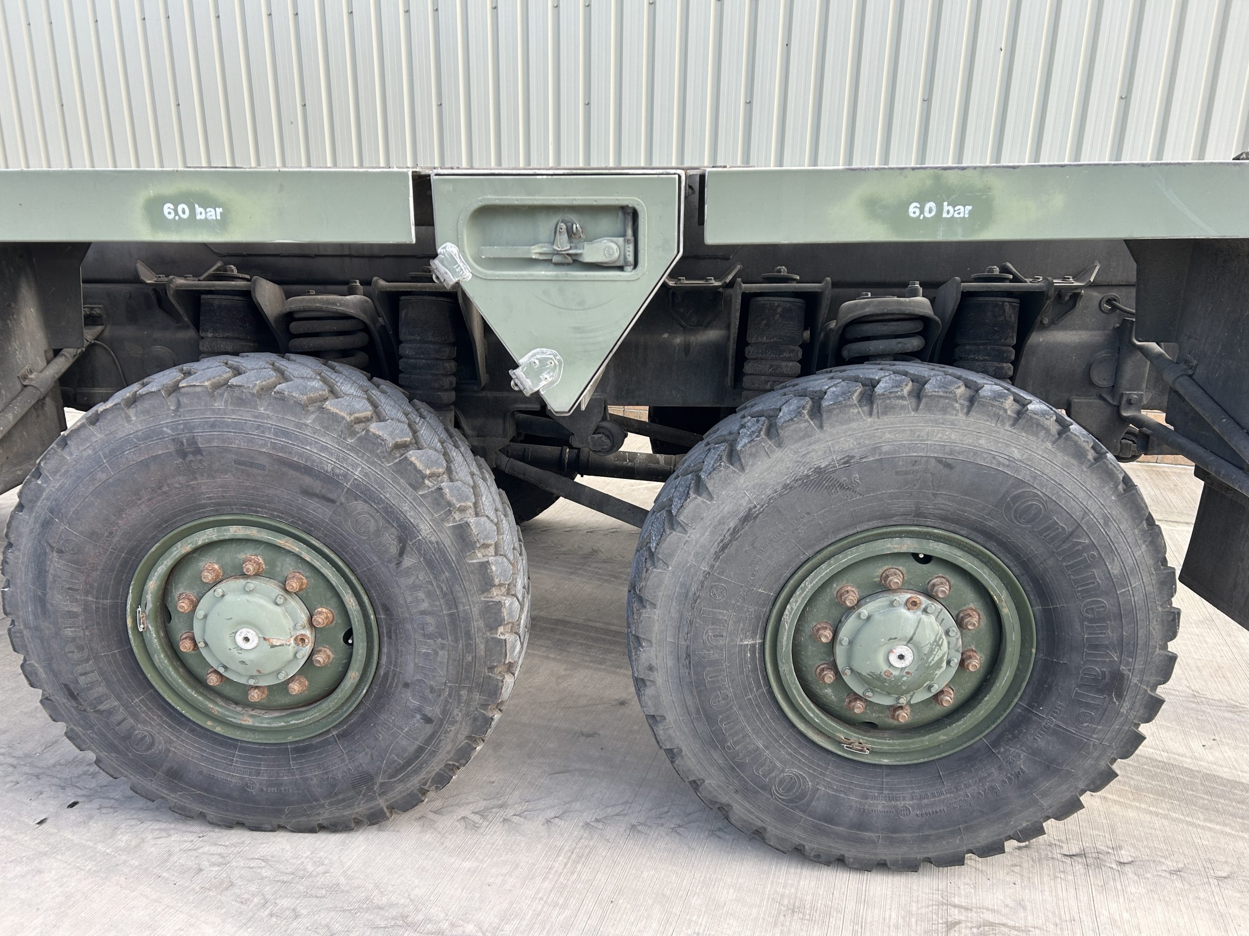 MAN KAT A1 25.422 6×6 20FT Container Carrier