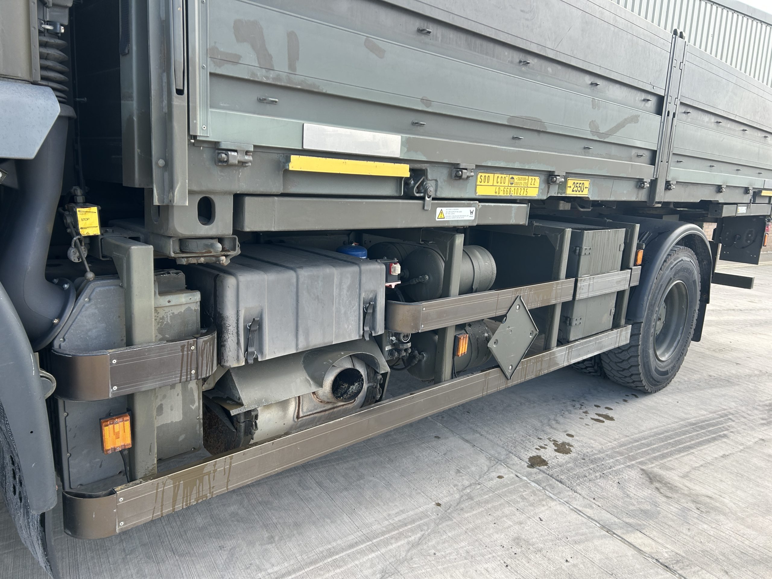 Iveco Eurotrakker 190E35 4×4 Cargo Truck