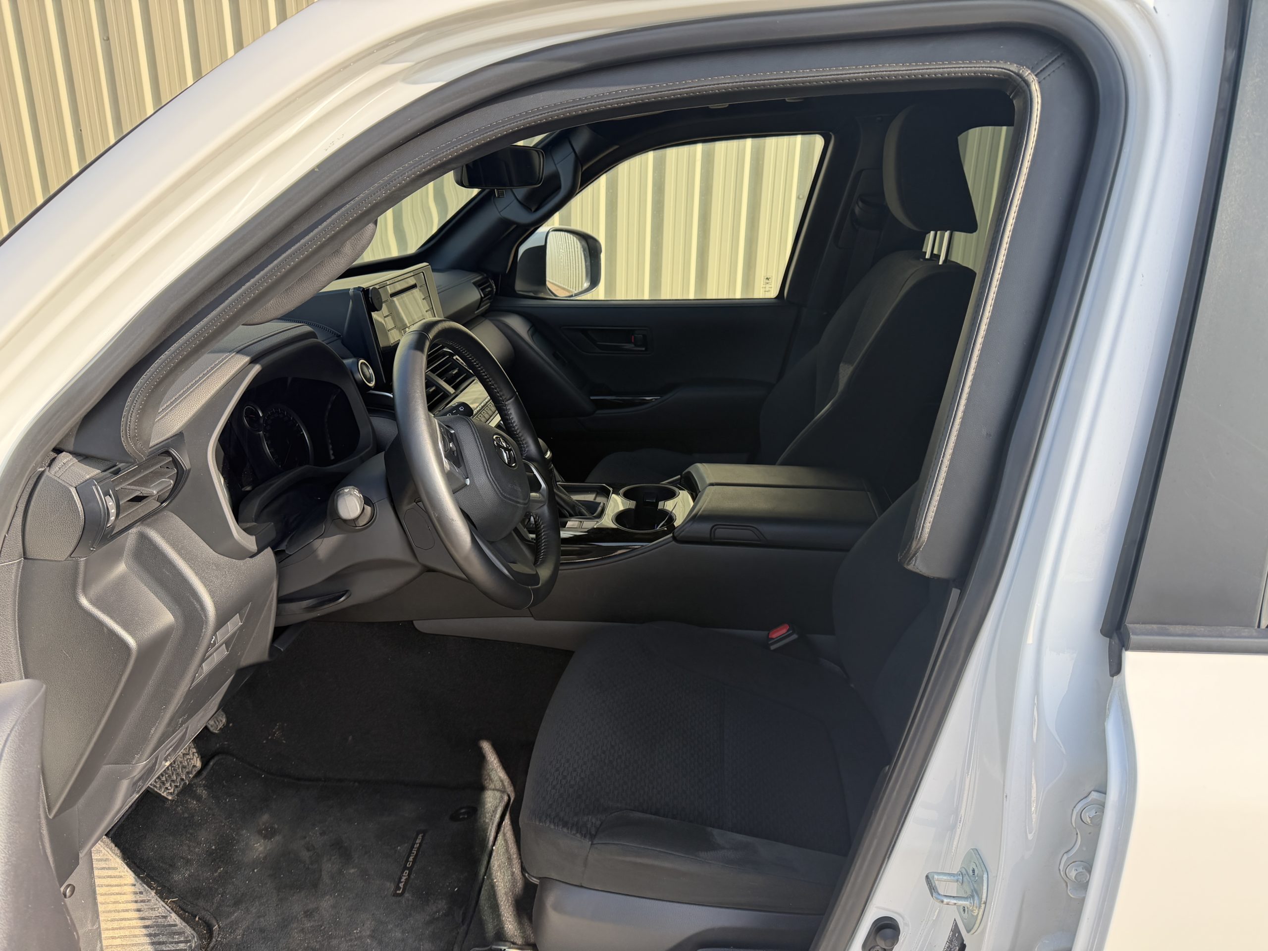 Armoured Toyota Land Cruiser 300