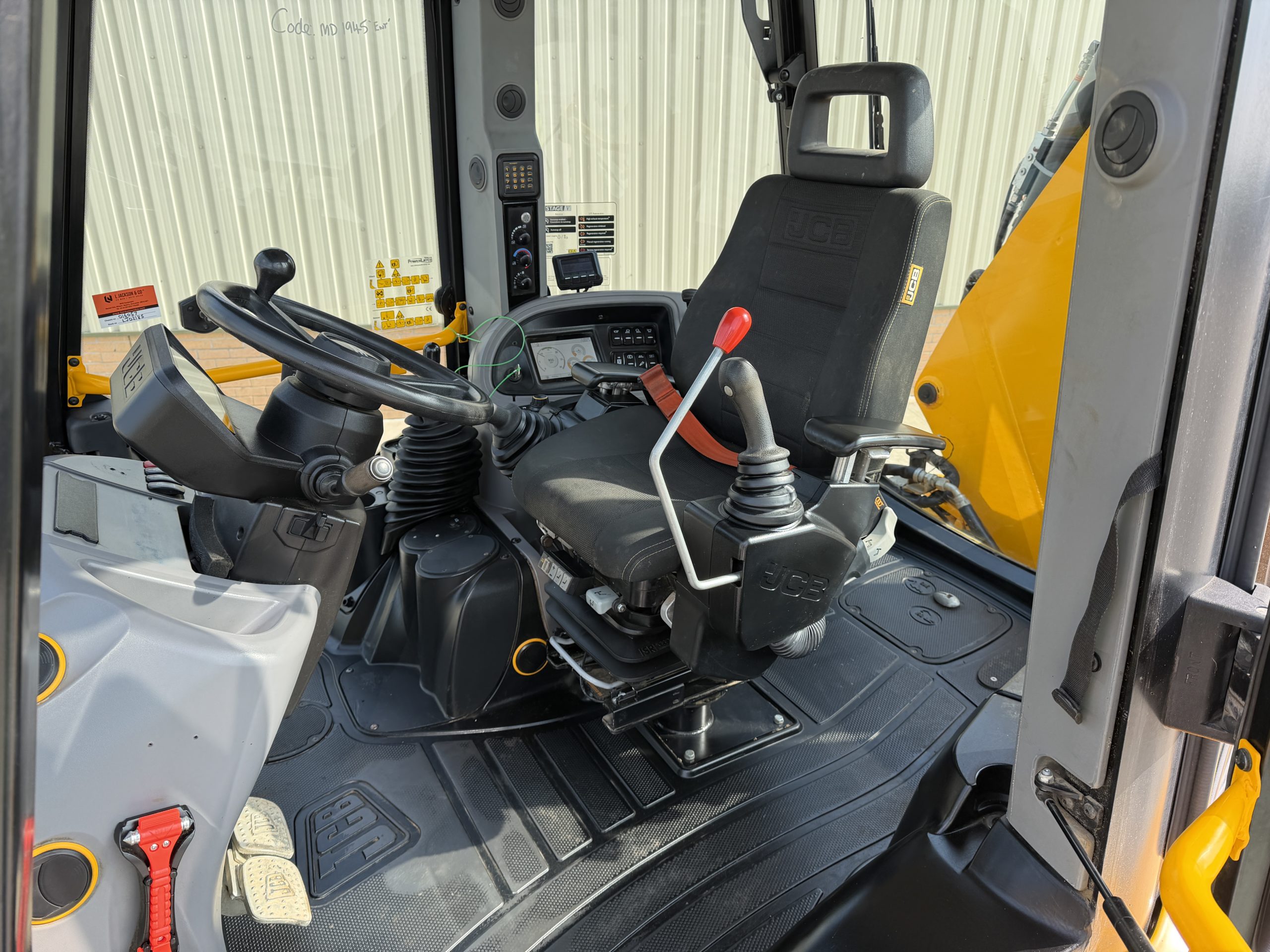 JCB 3CX Backhoe Loader 2022 Year