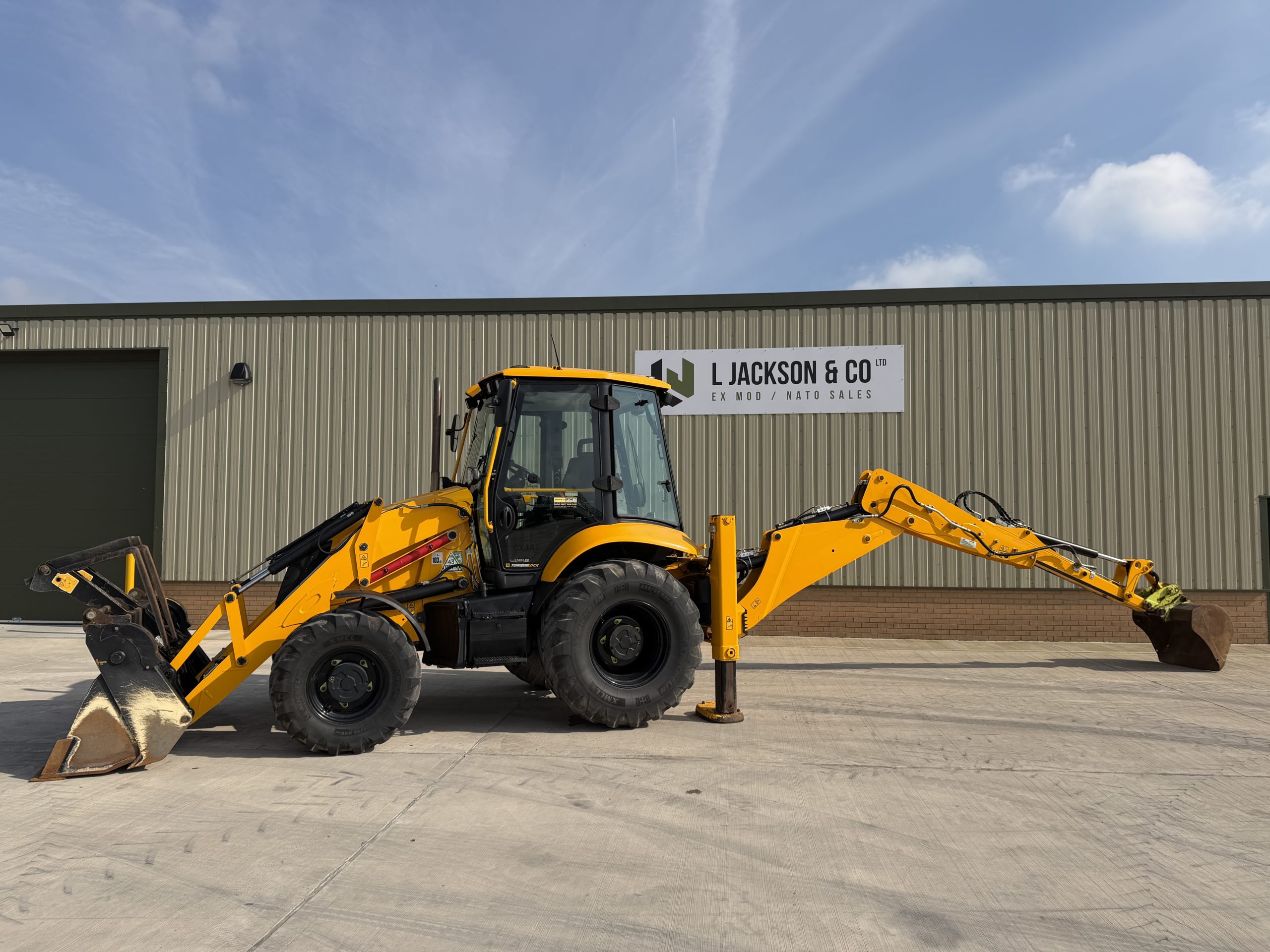 JCB 3CX Backhoe Loader 2022 Year