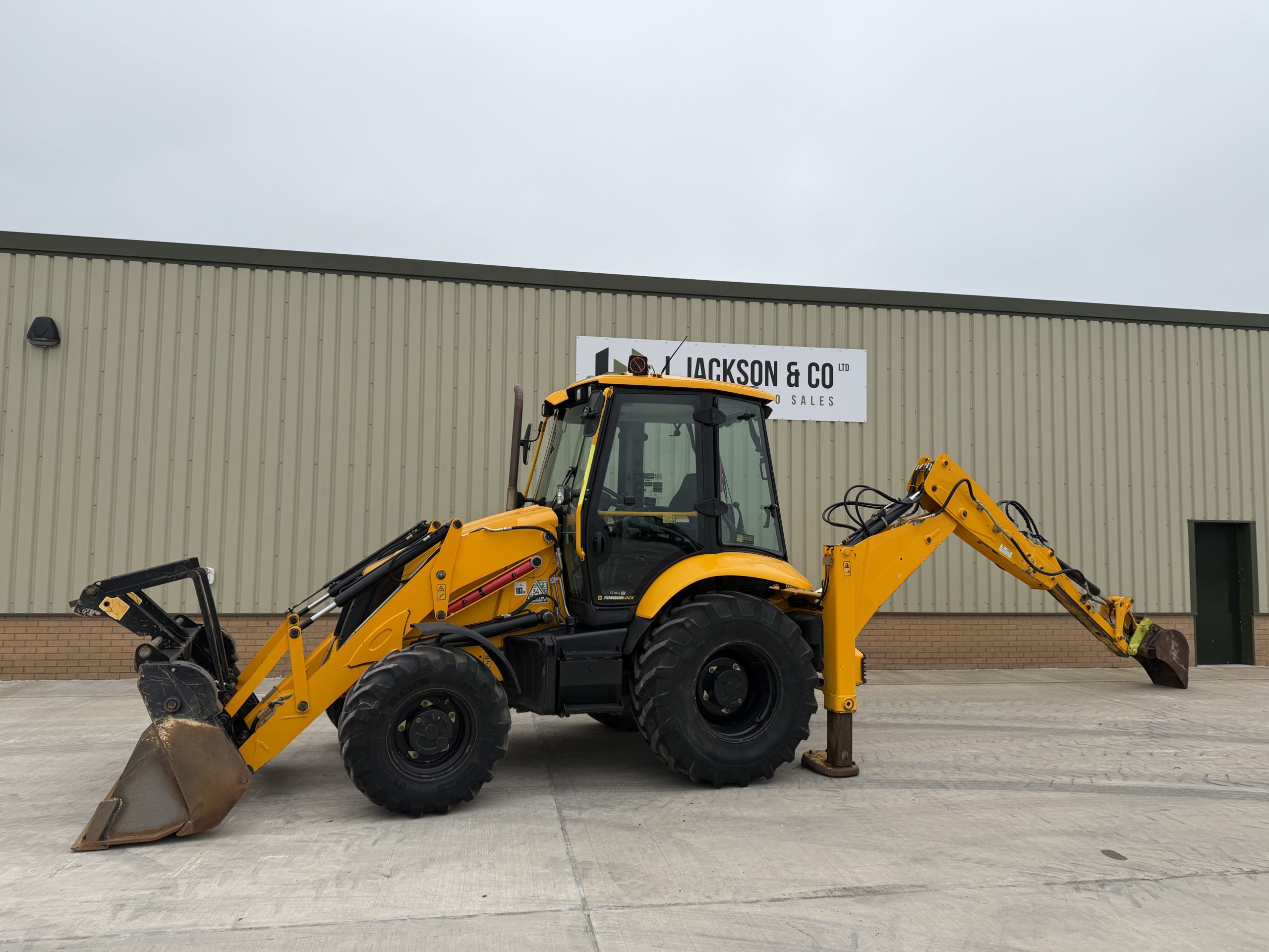 JCB 3CX Backhoe Loader 2022 Year