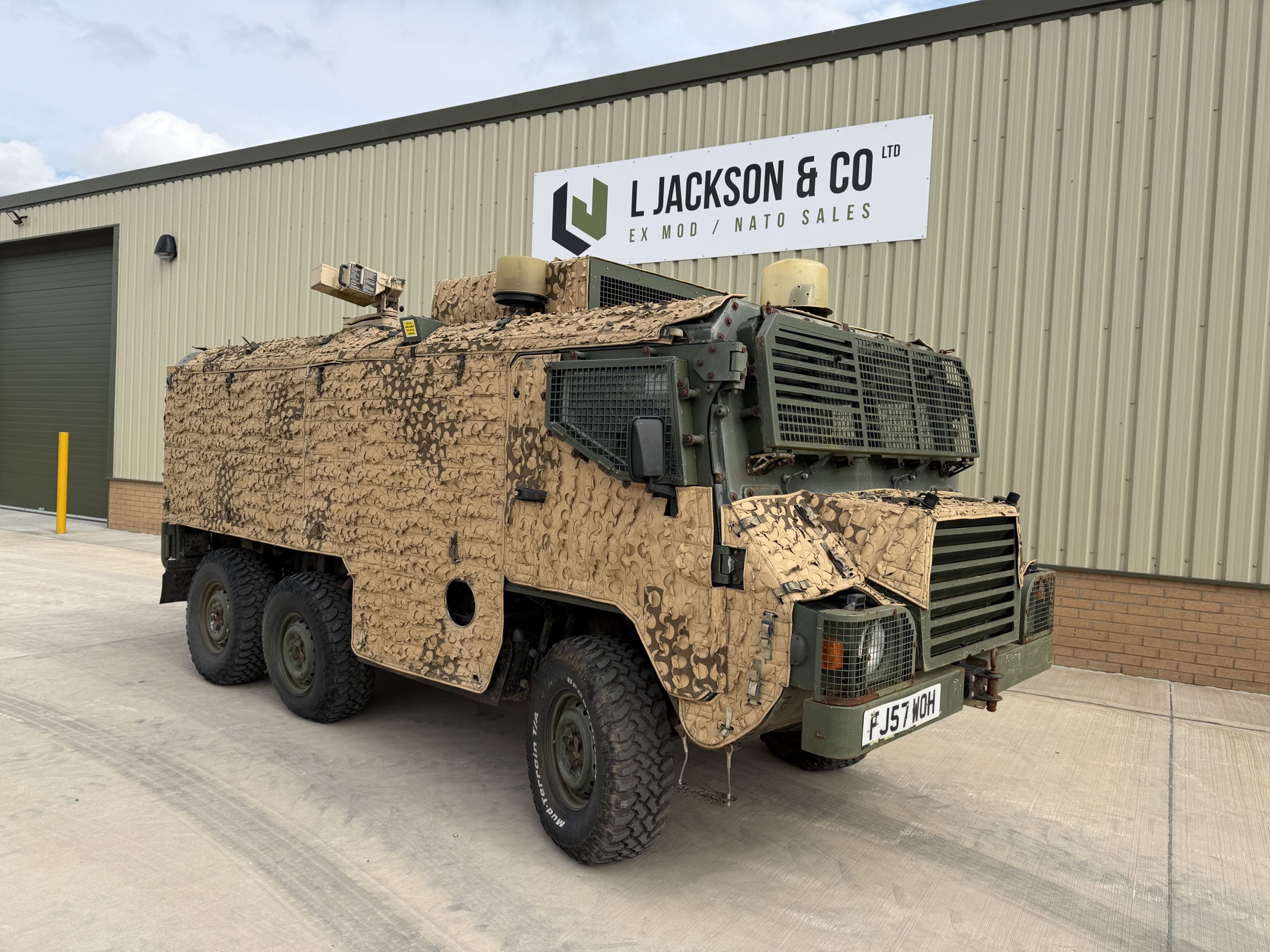 Pinzgauer Vector 718 6×6 Armoured Patrol Vehicle