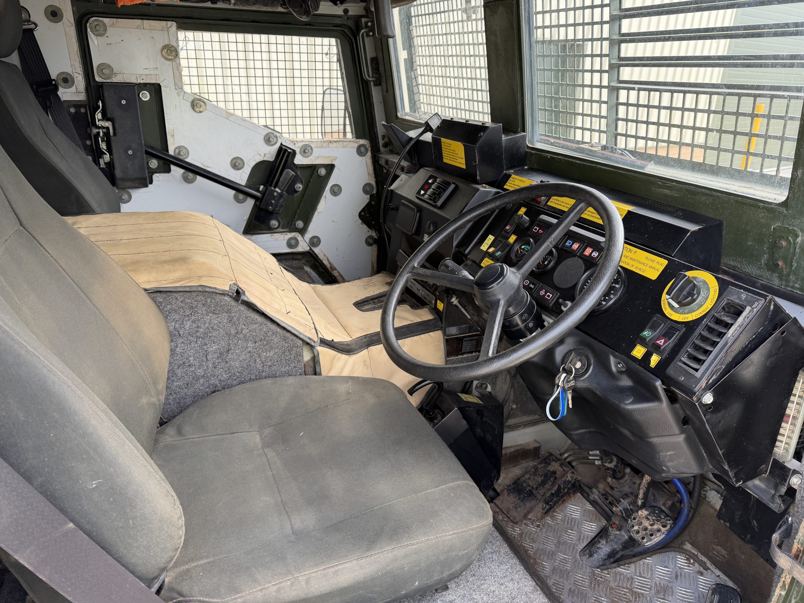 Pinzgauer Vector 718 6×6 Armoured Patrol Vehicle