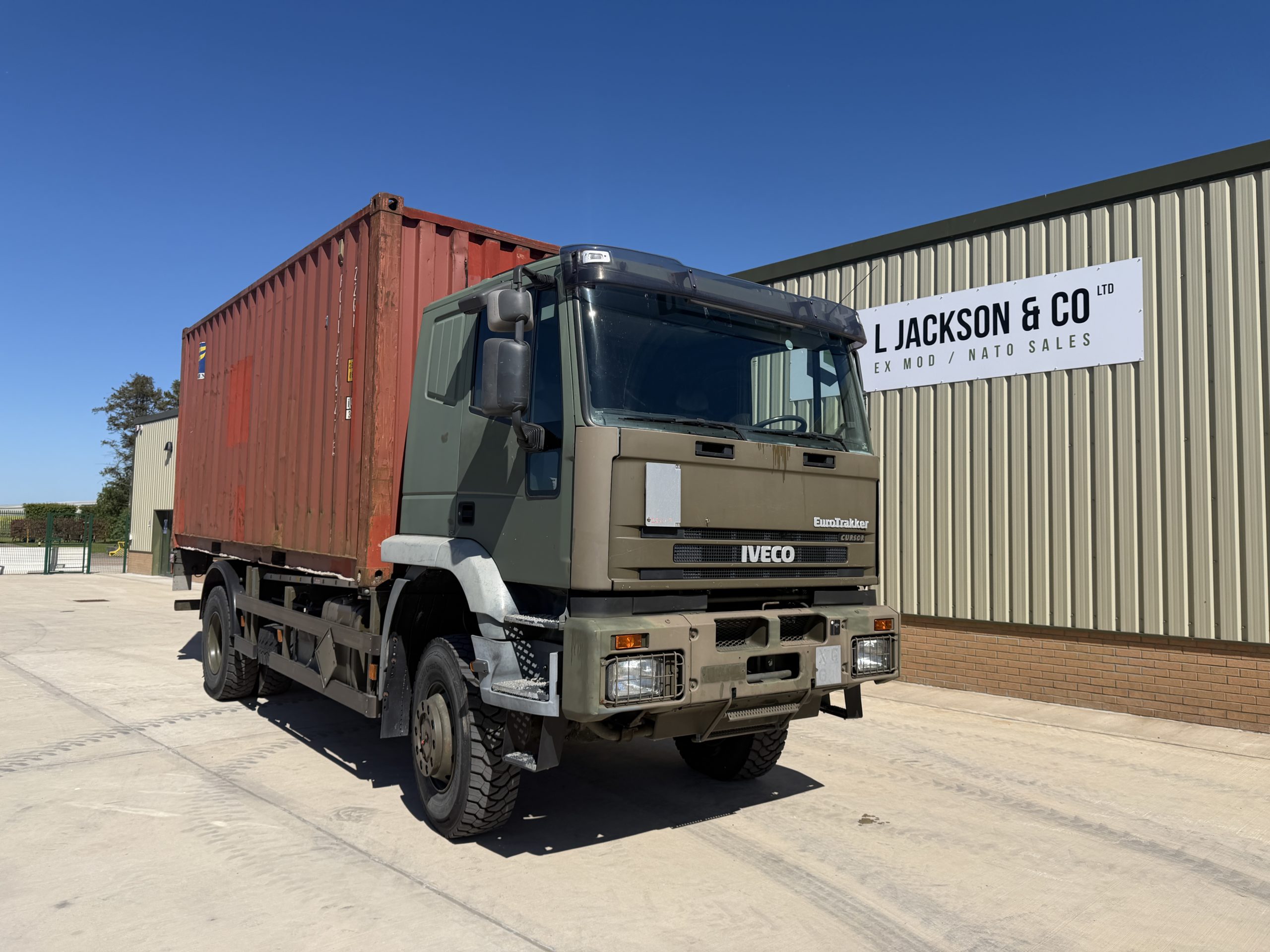 Iveco Eurotrakker 190E35 4×4 20FT Container Truck