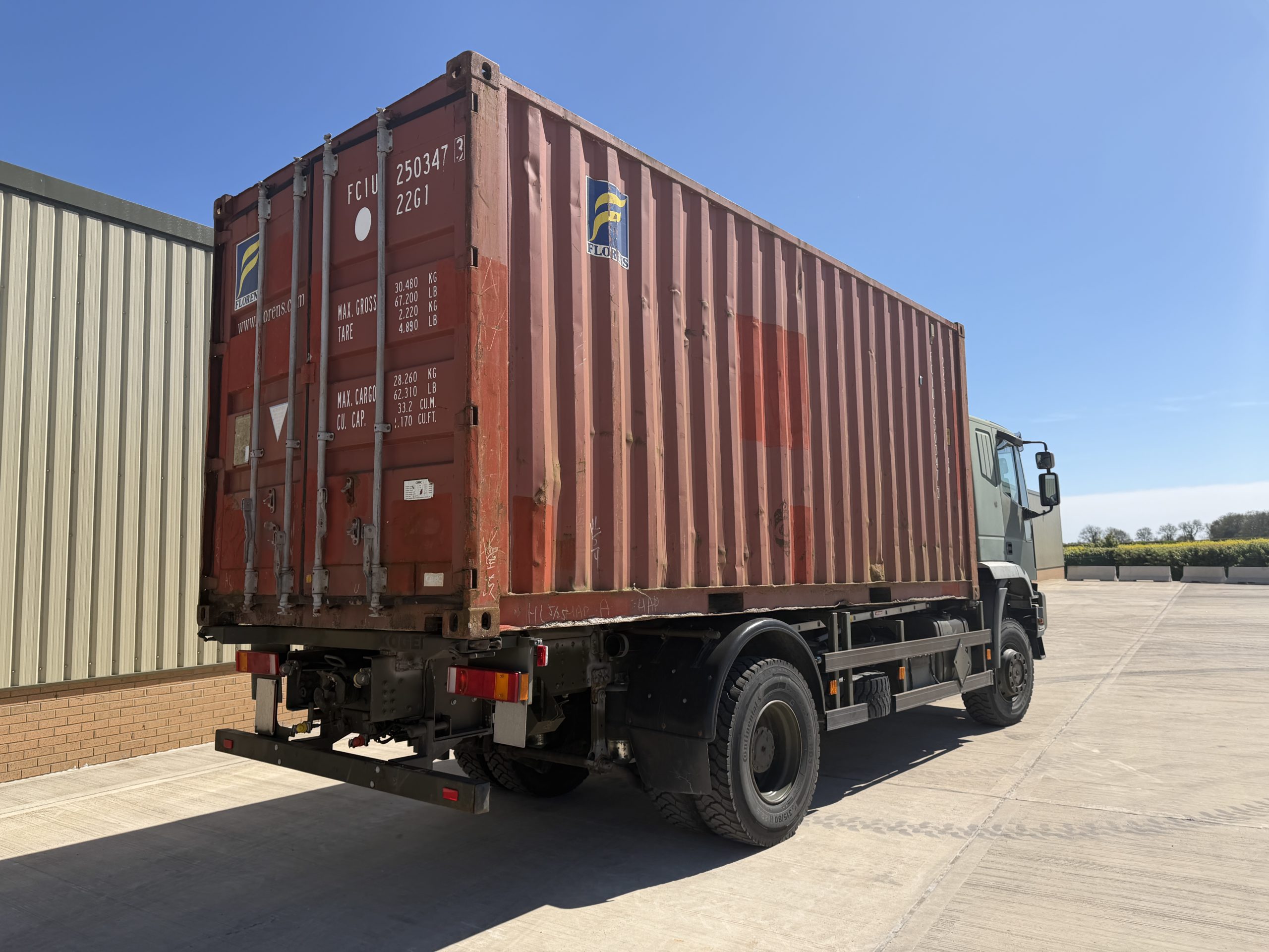 Iveco Eurotrakker 190E35 4×4 20FT Container Truck
