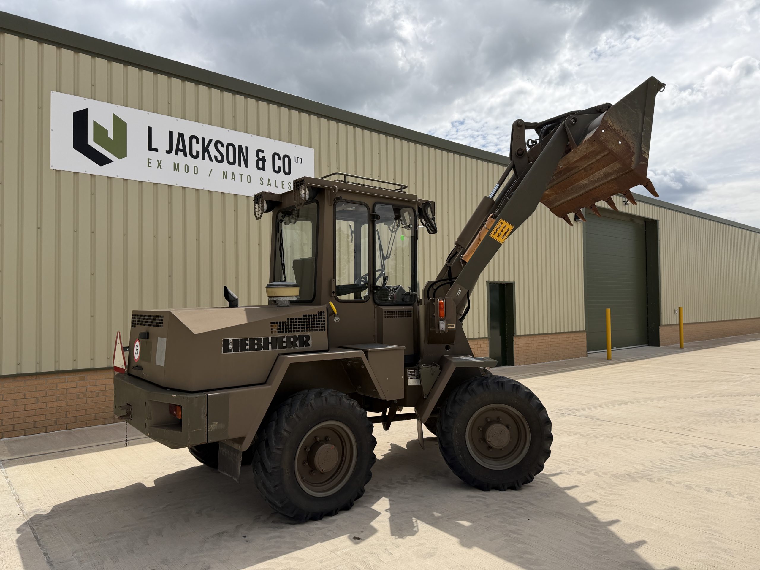 Liebherr L508 Wheeled Loader