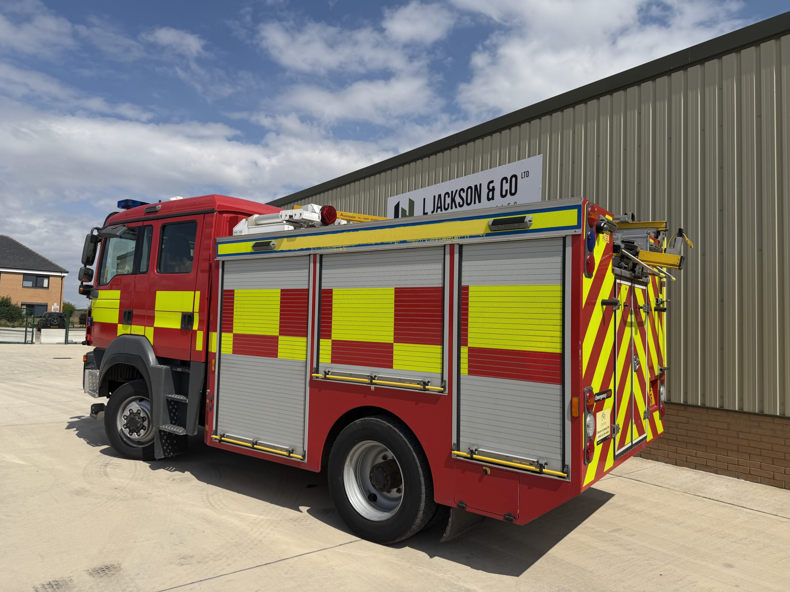 MAN 13.290 4×4 Fire Engine
