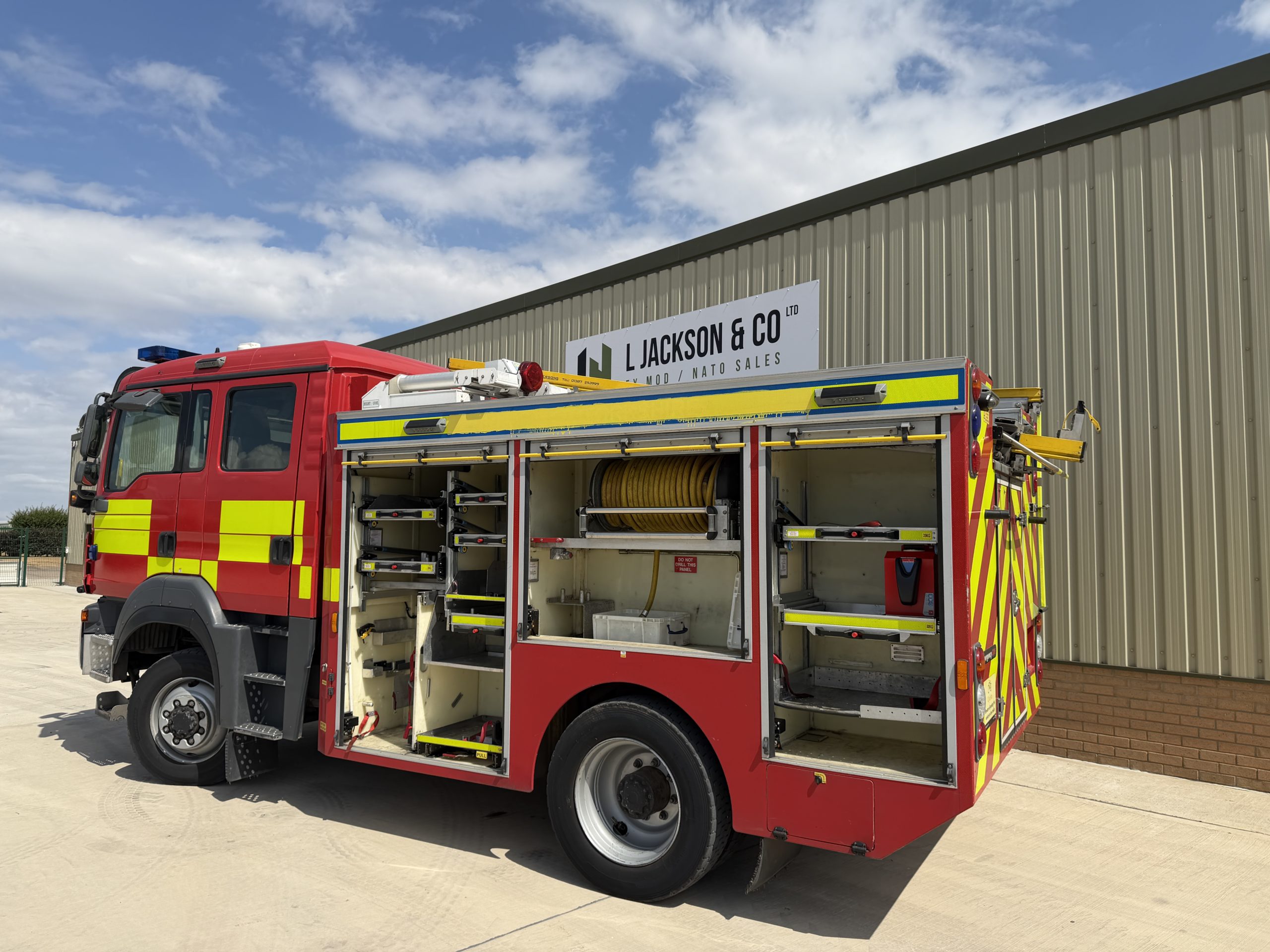MAN 13.290 4×4 Fire Engine
