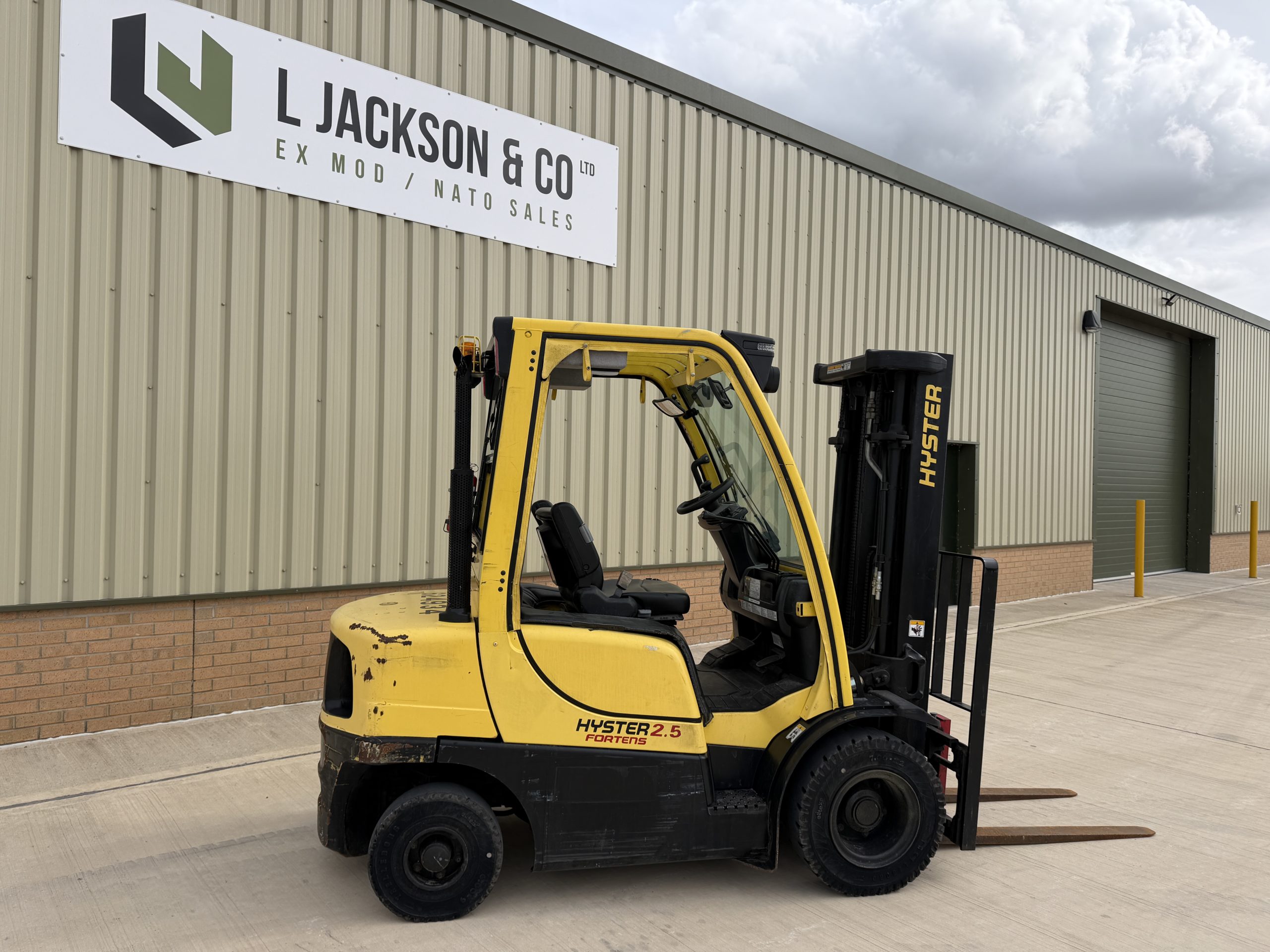 Hyster H2.5FT Diesel Forklift