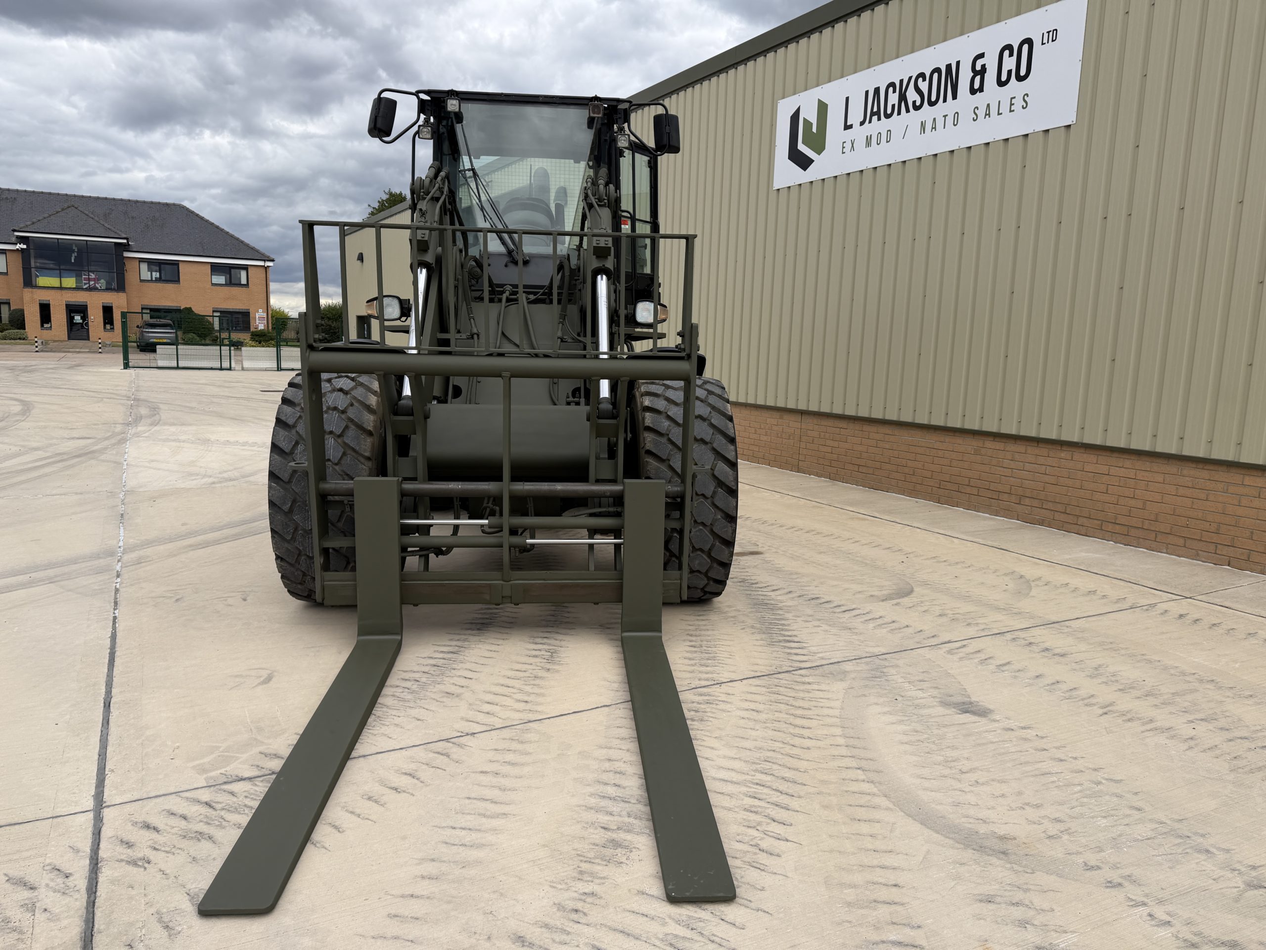 Caterpillar 928H/IT28 Rough Terrain Forklift