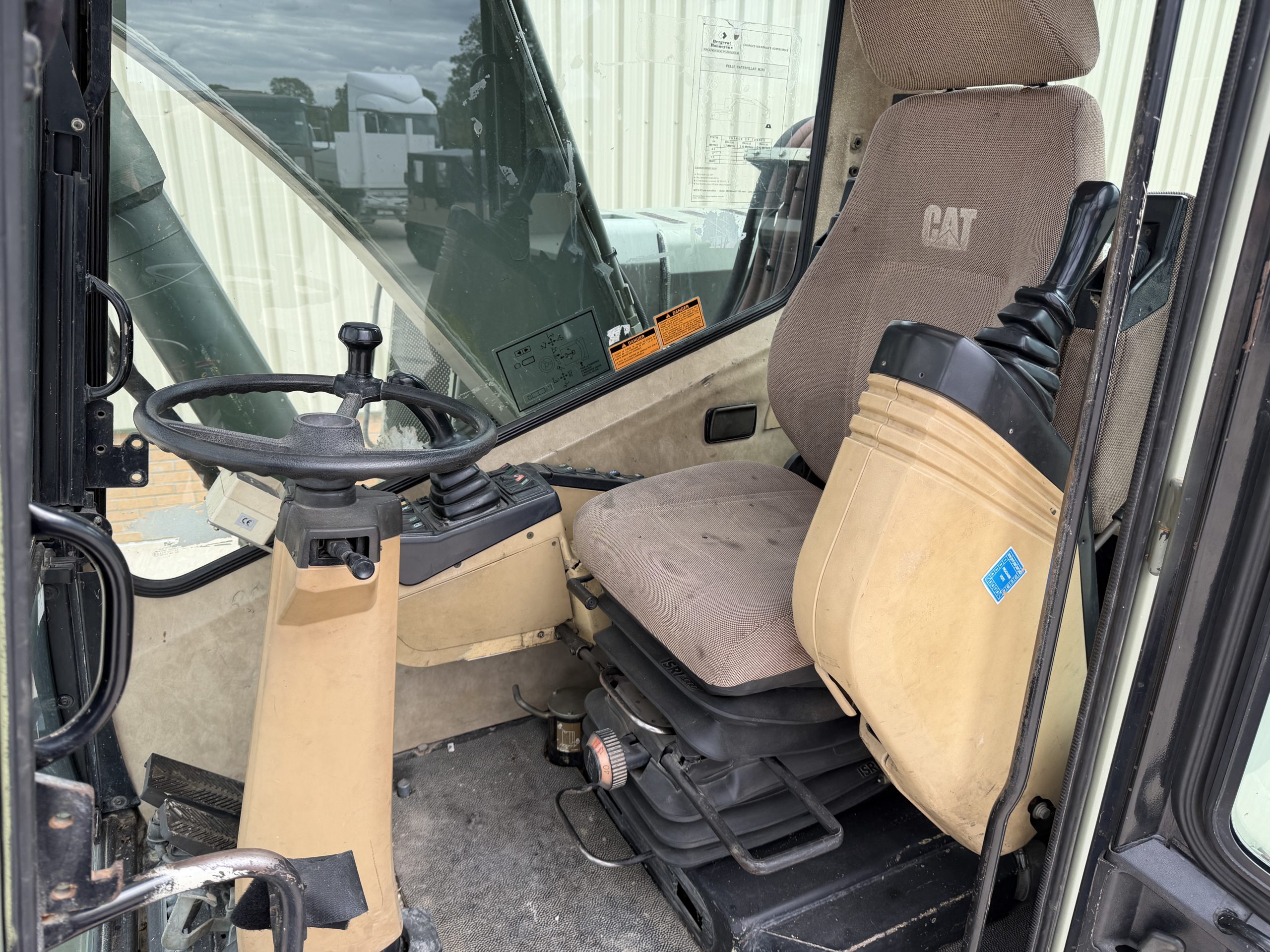 Caterpillar 315M Wheeled Excavator