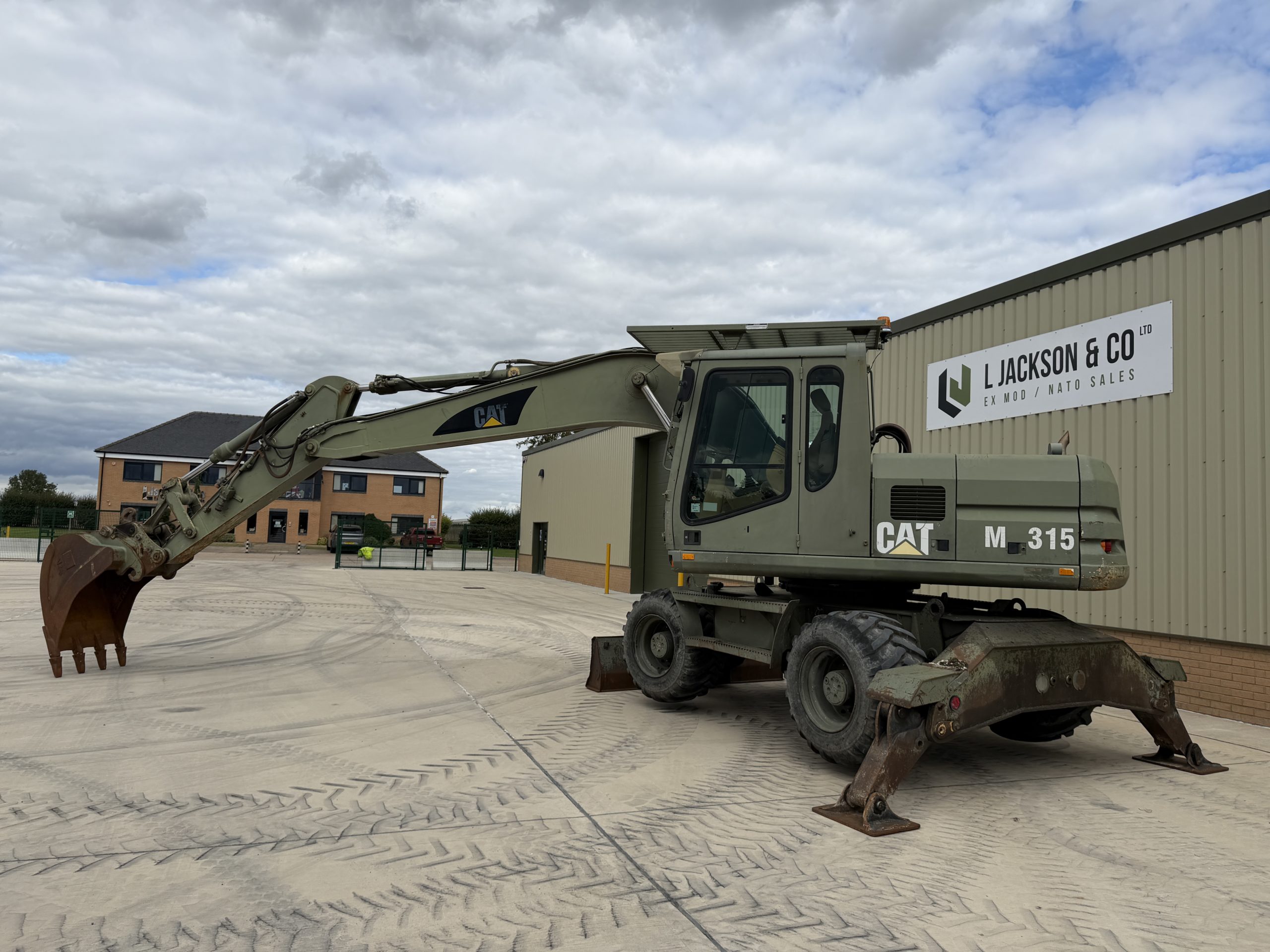 Caterpillar 315M Wheeled Excavator