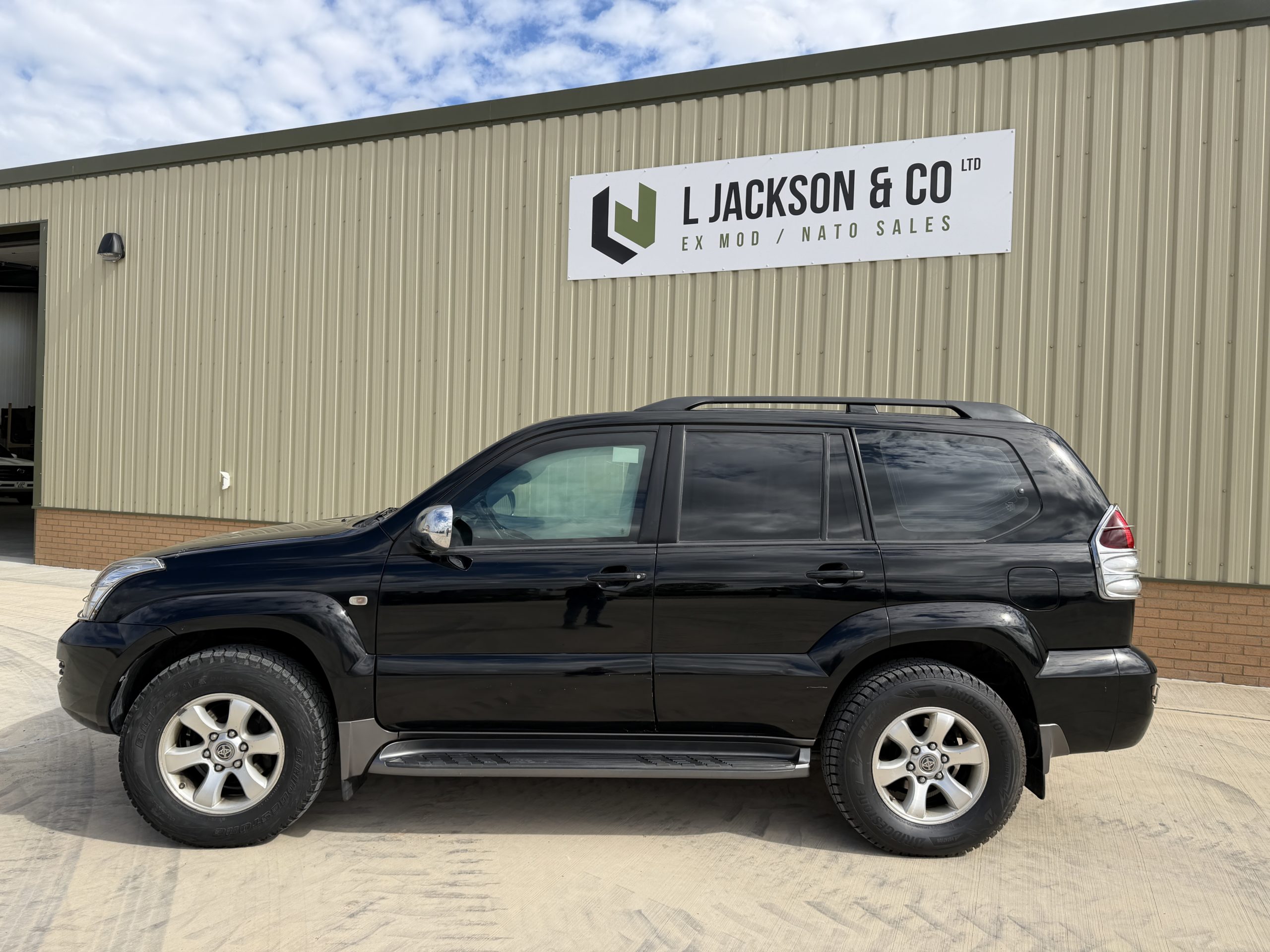 Armoured Toyota Land Cruiser Prado LHD