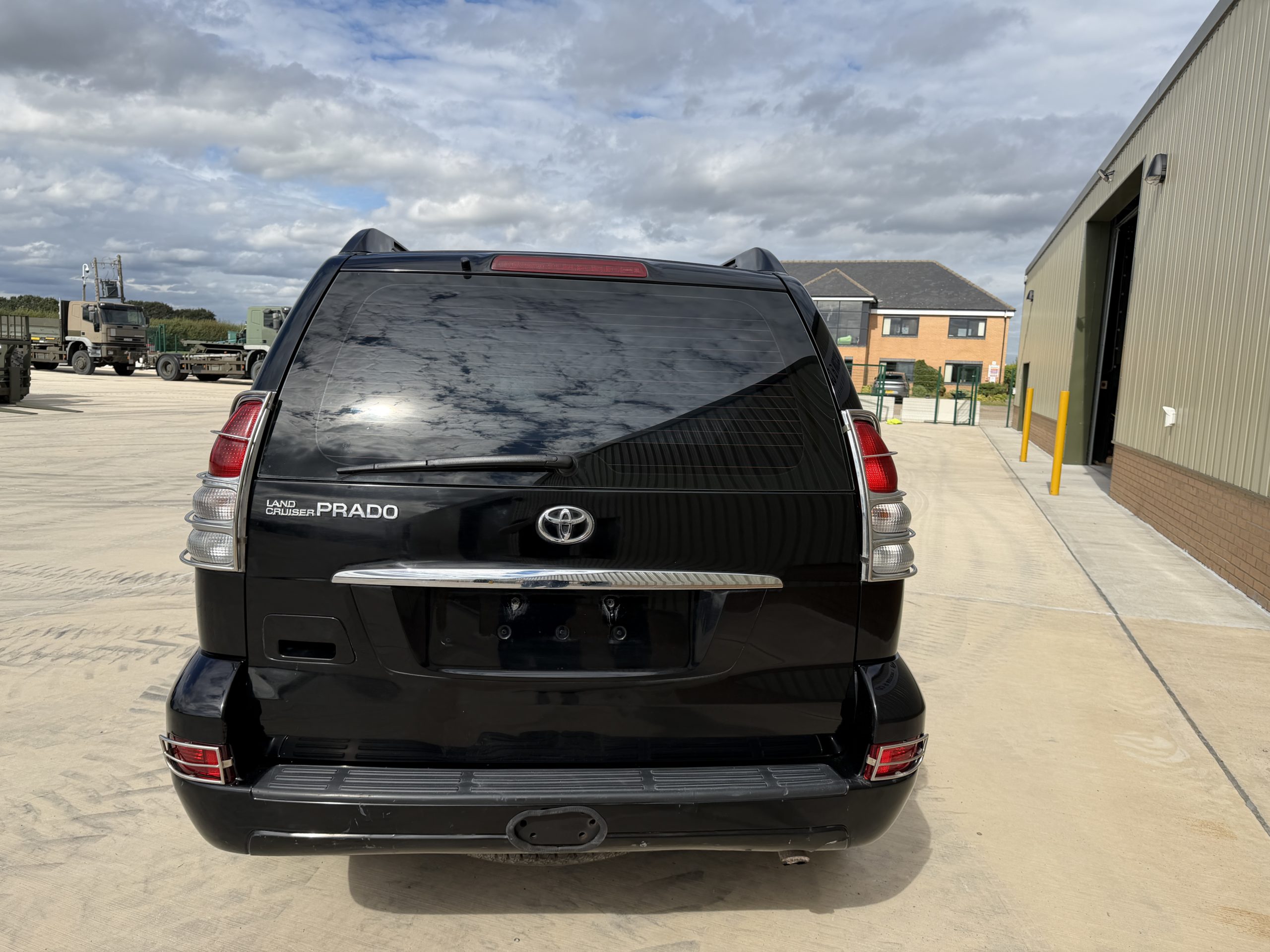 Armoured Toyota Land Cruiser Prado LHD