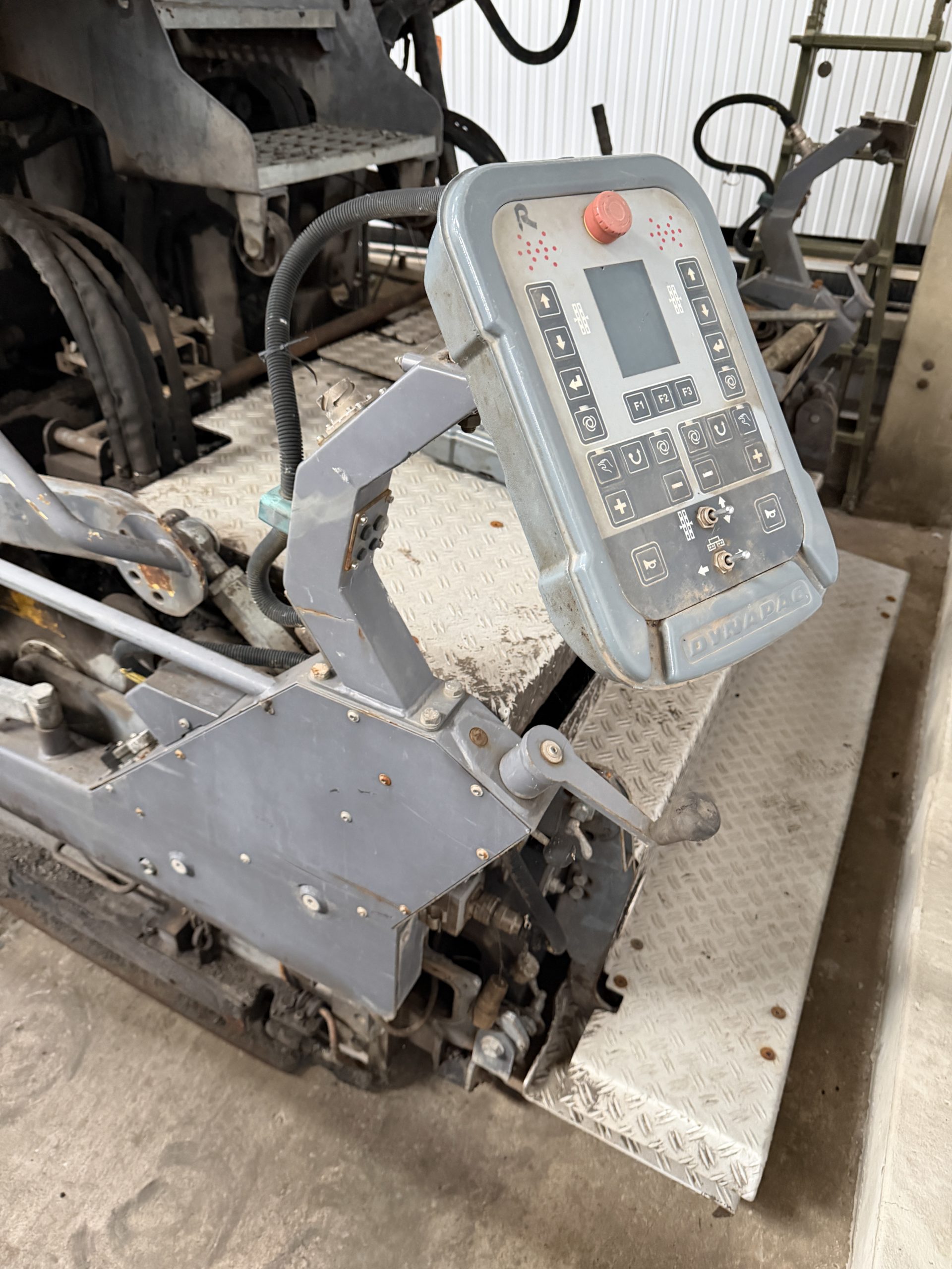 Dynapac SD1800W Paver
