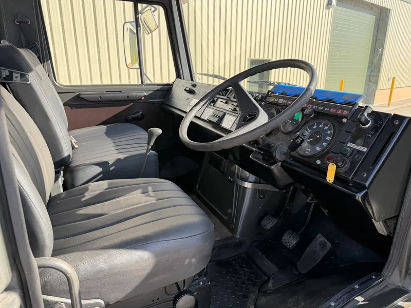 Mercedes Unimog U1300L RHD Cargo Truck 006