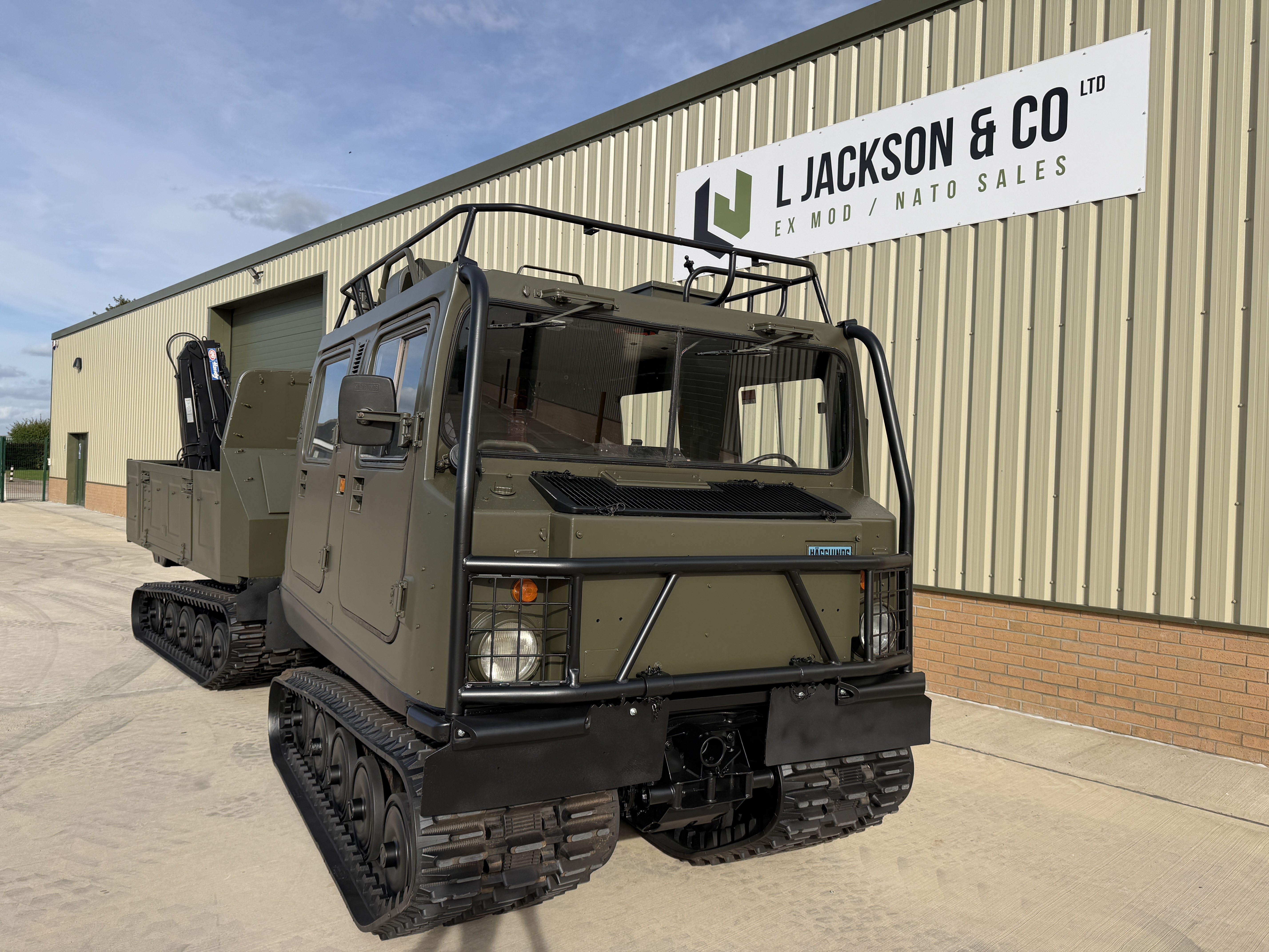 Hagglund BV 206 Hard Top Cargo with Crane 004