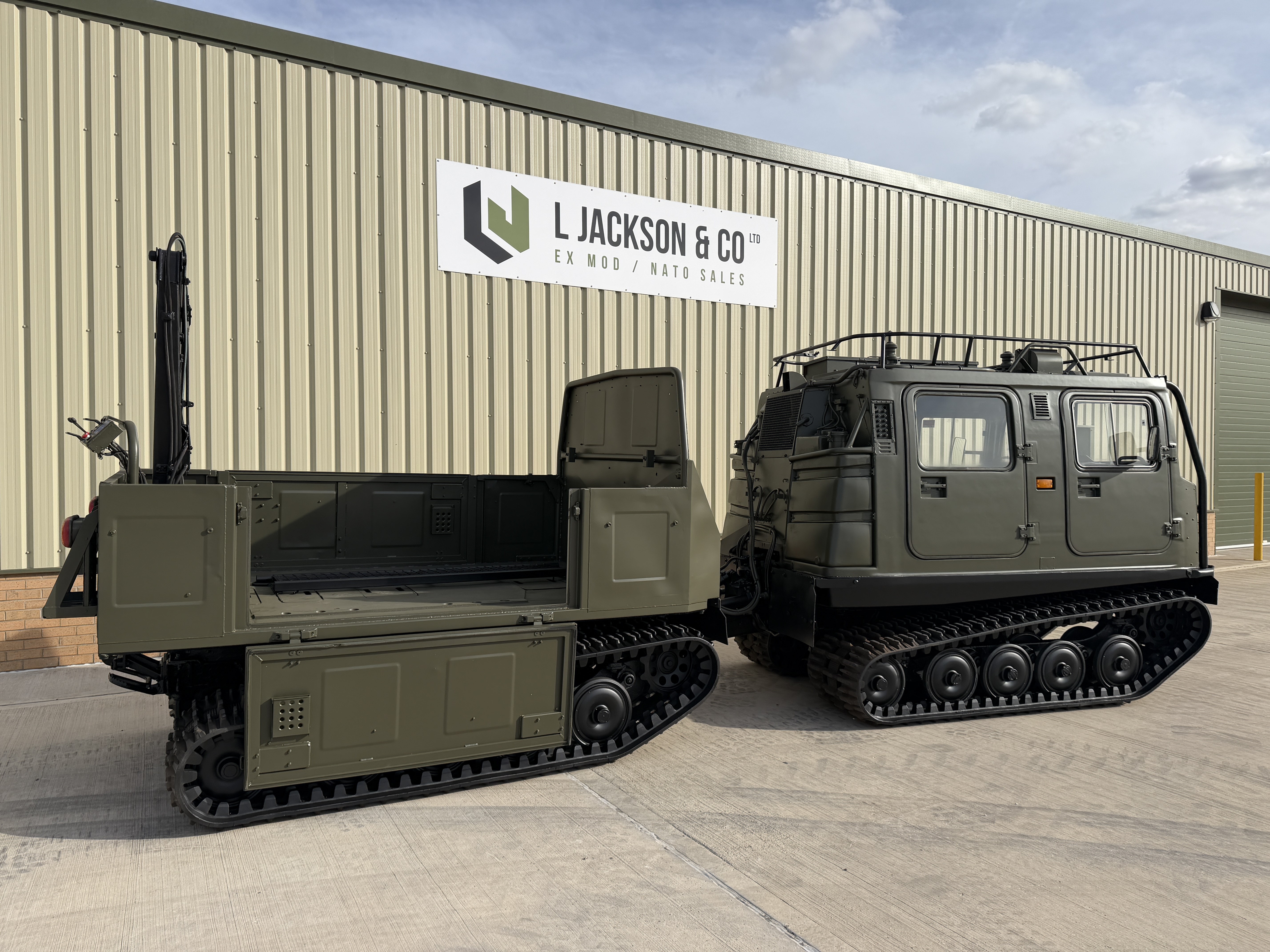 Hagglund BV 206 Hard Top Cargo with Crane 007