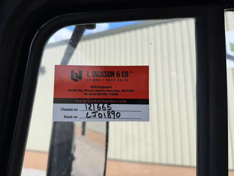 Mercedes Unimog U1300L Cargo Winch Truck 014