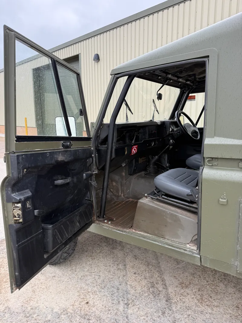 Land Rover Defender Wolf 110 Hard Top 020
