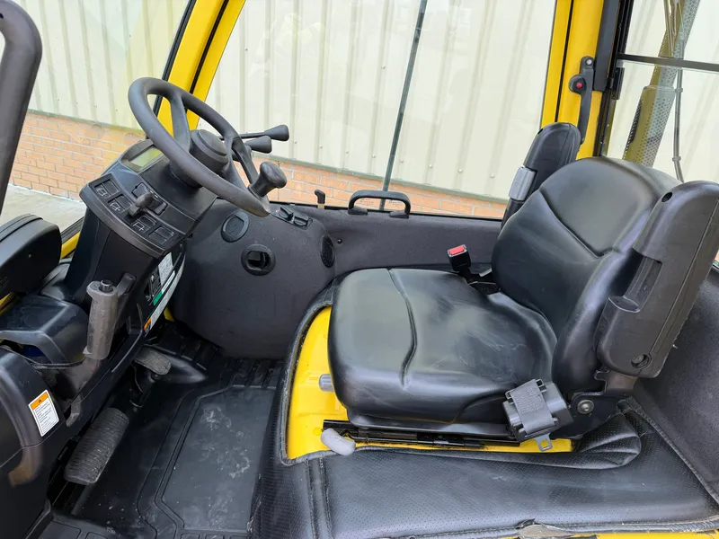 Hyster 2.5FT Forklift 014