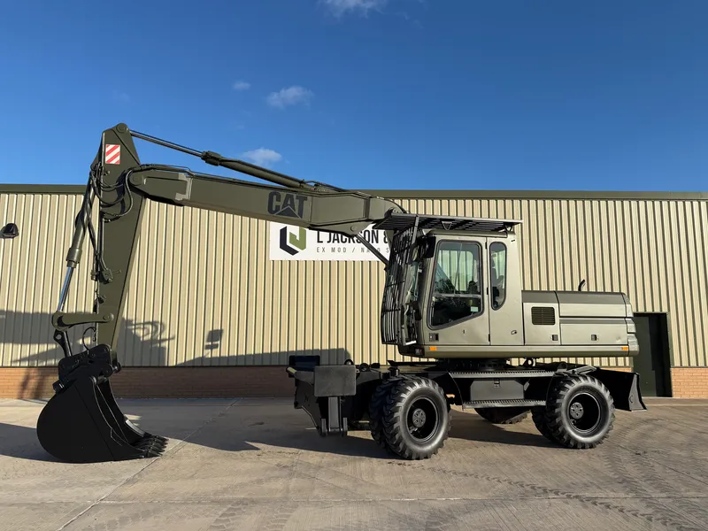 Caterpillar M318 Wheeled Excavator 