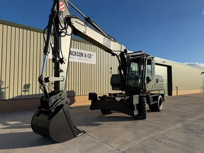 Caterpillar M318 Wheeled Excavator 005