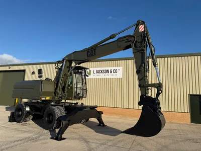 Caterpillar M318 Wheeled Excavator 012