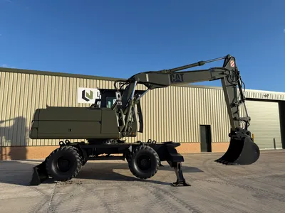 Caterpillar M318 Wheeled Excavator 013