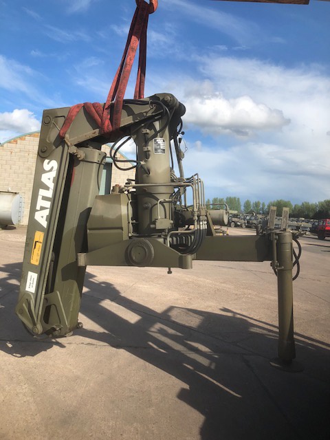 Atlas AK3006 crane