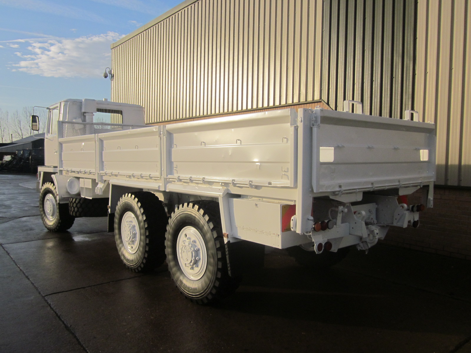 Bedford TM 6×6 Drop Side Cargo Truck