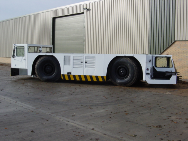 Douglas DC12-44 Heavy Aircraft Tractor Tug