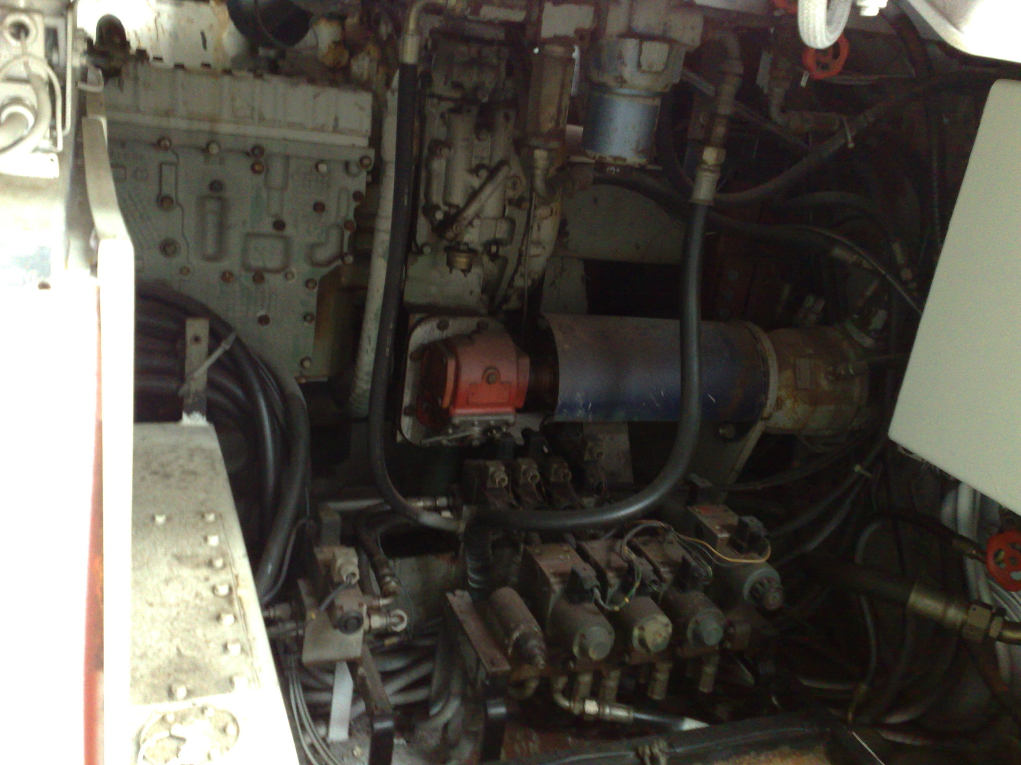 Douglas DC12-44 Heavy Aircraft Tractor Tug