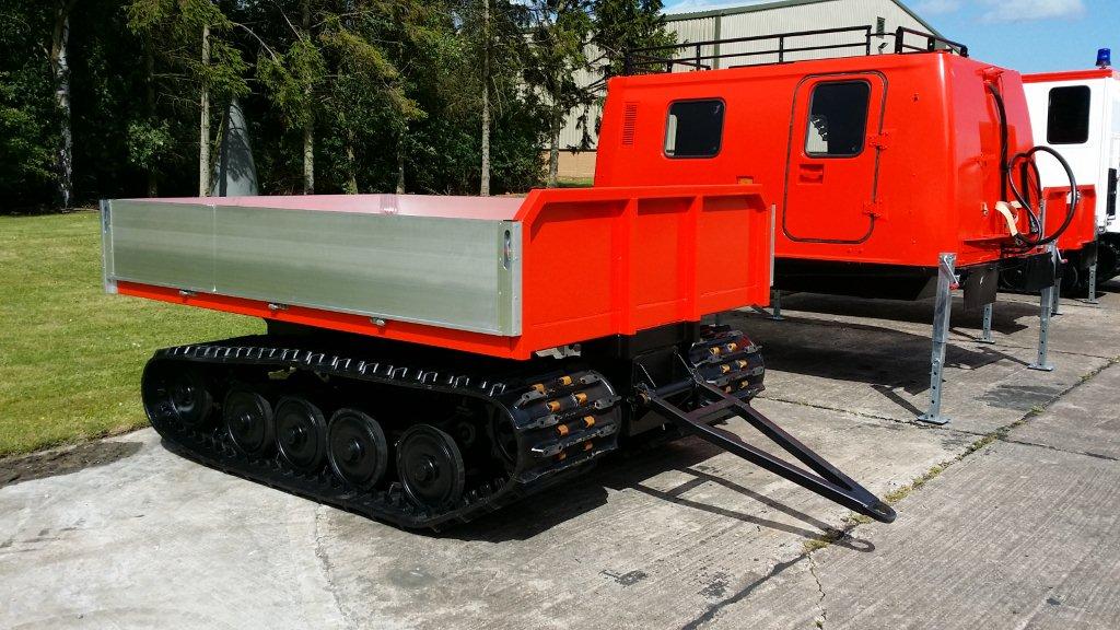 Hagglunds Bv206 Hard Top with Twist Locks