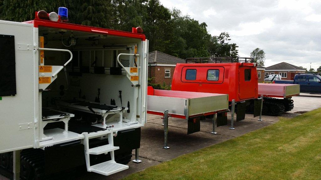 Hagglunds Bv206 Hard Top with Twist Locks