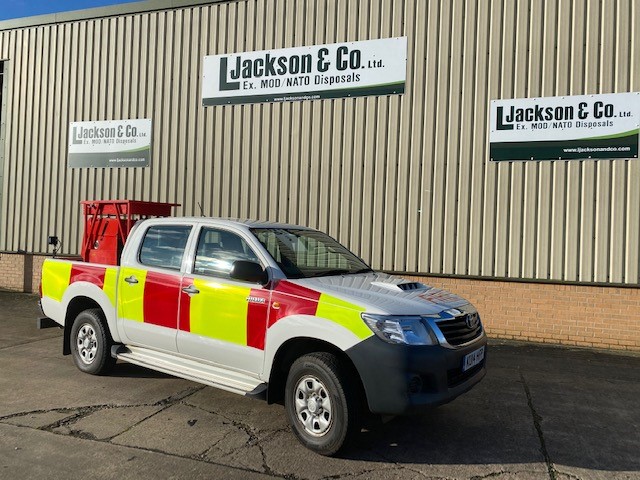 Toyota Hilux 4×4 Fire Vehicle