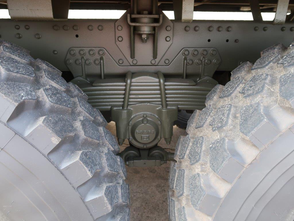 MAN 27.314 6×6 Cargo Truck with Crane