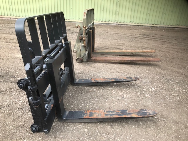 Heavy Duty Side Shift Fork Attachments – Case 721 / JCB 4CX