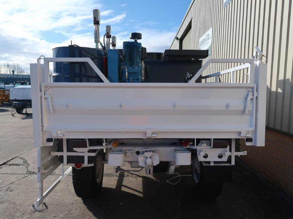 Mercedes Unimog U1300L 4×4 RHD Service Truck