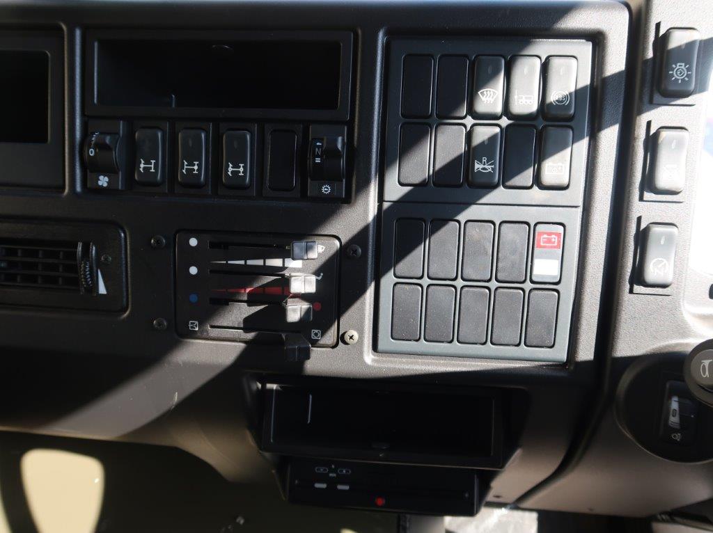 MAN HX60 18.330 4×4 (Unused) Flat Bed Cargo Trucks