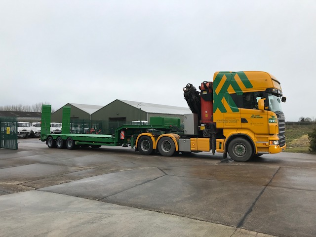 Broshuis E2130 Tri Axle Step Frame Low Loader Trailer