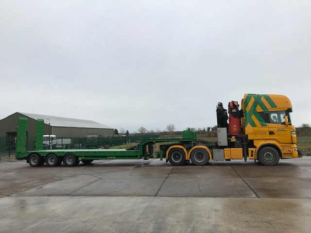 Broshuis E2130 Tri Axle Step Frame Low Loader Trailer
