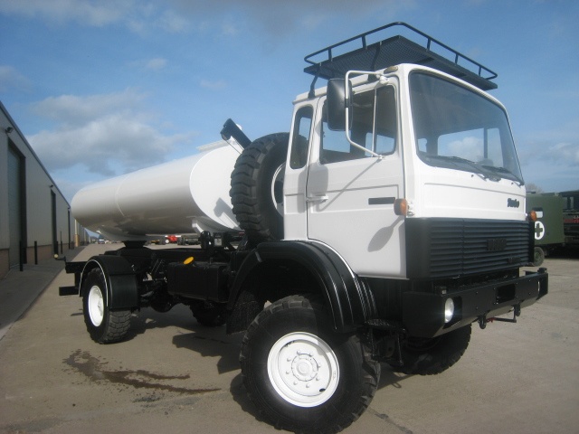 Iveco 110 – 16 4×4 Tanker Truck
