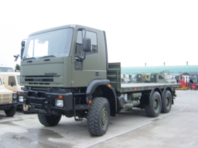 Iveco 260E37 Eurotrakker 6×6 Drop Side Cargo